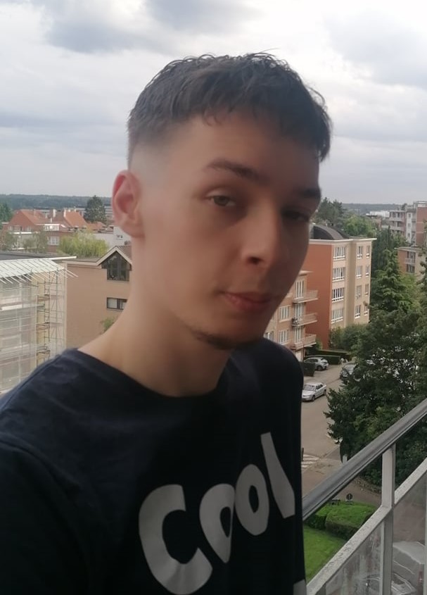 Mike 211